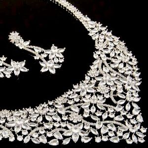 Fifth Avenue Sovereign Beauty Bridal set